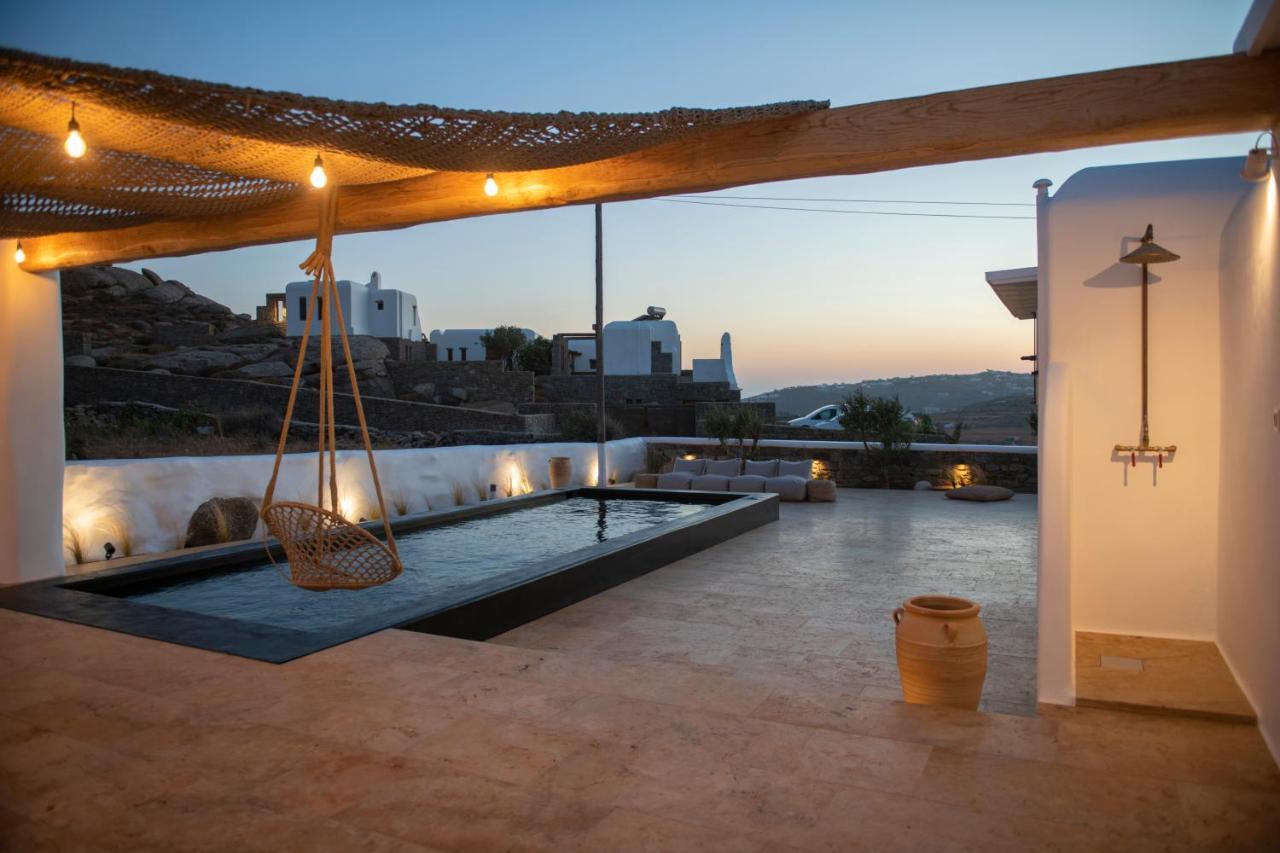 Little Villa amid Super Paradise-JackieO' Mykonos Exterior foto